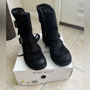 Nine West AnyWho Women’s Black Booties - Size 8M
